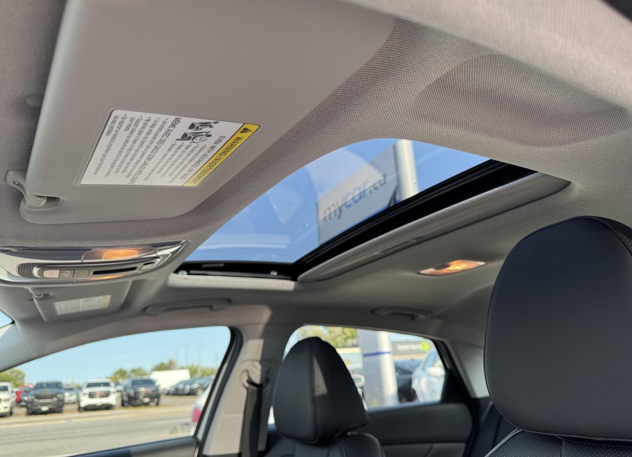 2022 Hyundai Elantra  Photo