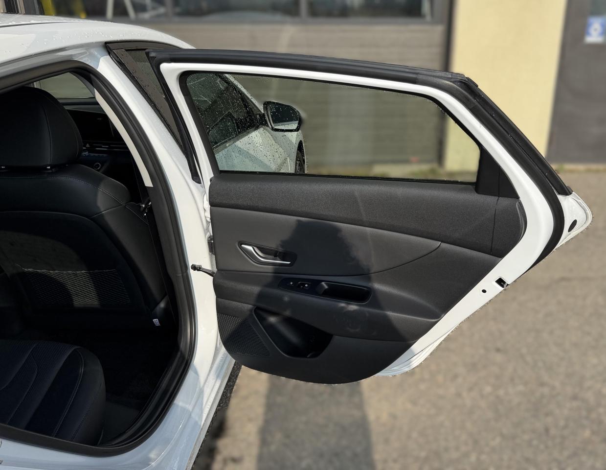 2022 Hyundai Elantra  Photo