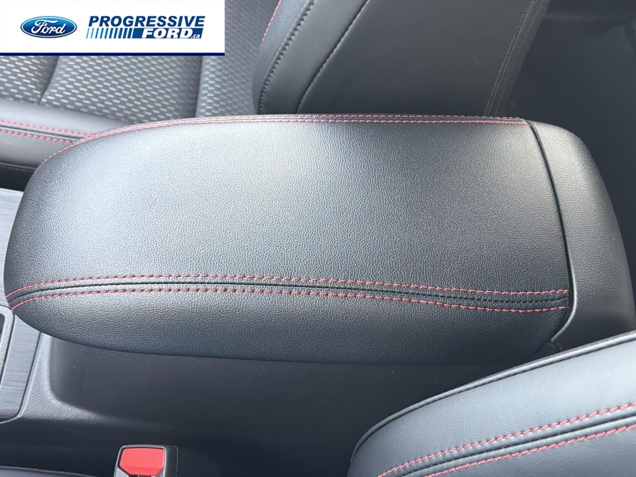 2026 Ford Escape ST-Line 4dr All-Wheel Drive Photo