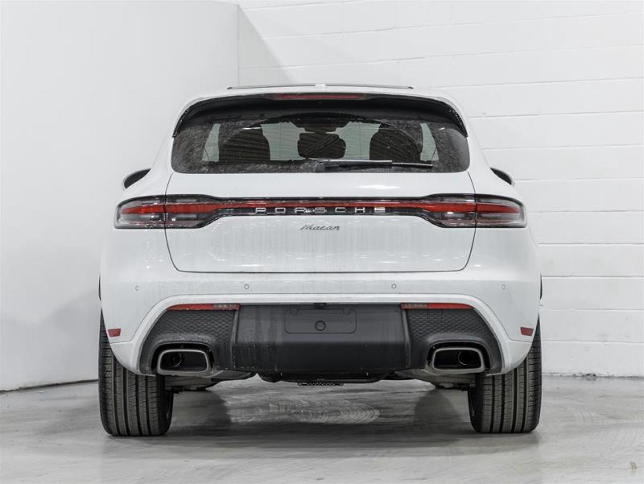 2025 Porsche Macan  Photo