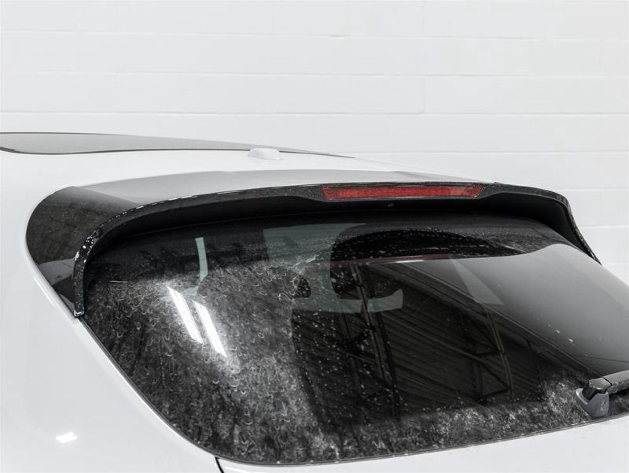 2025 Porsche Macan  Photo