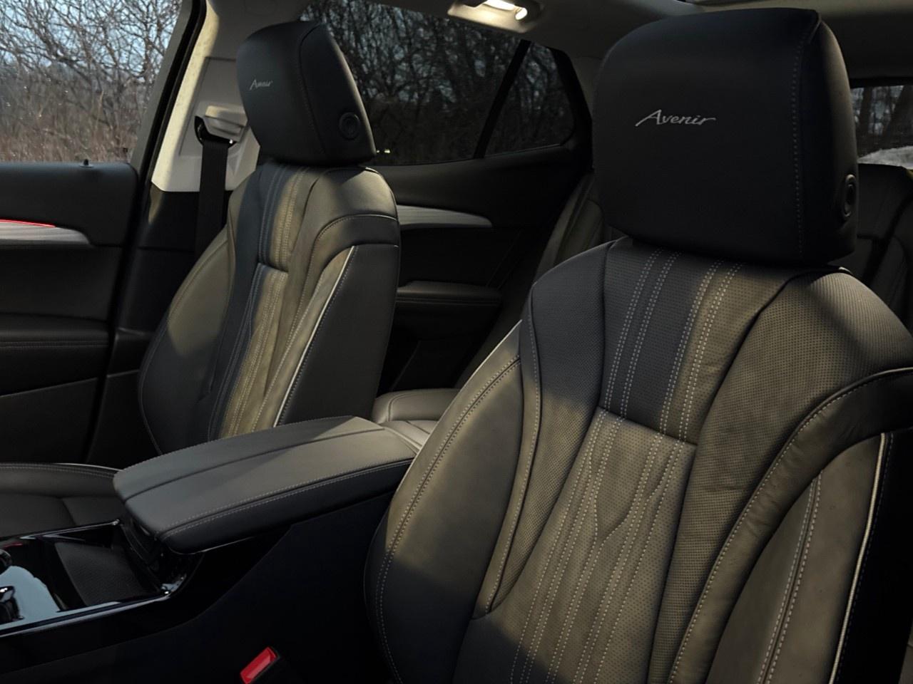 2026 Buick Envision AWD 4dr Avenir Photo