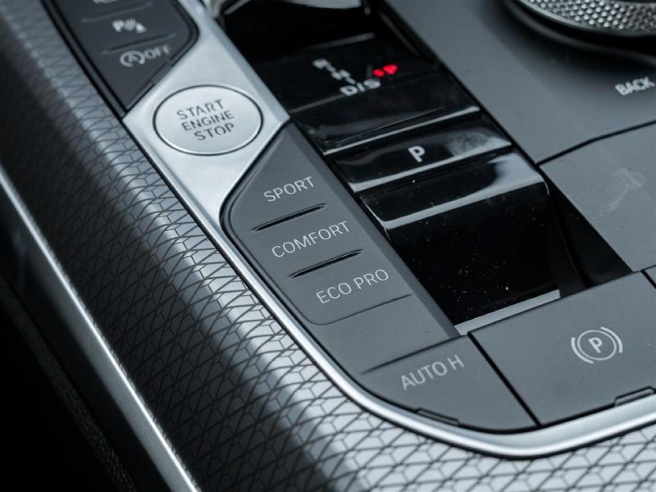 2026 BMW M240 i xDrive 2dr All-Wheel Drive Coupe Photo