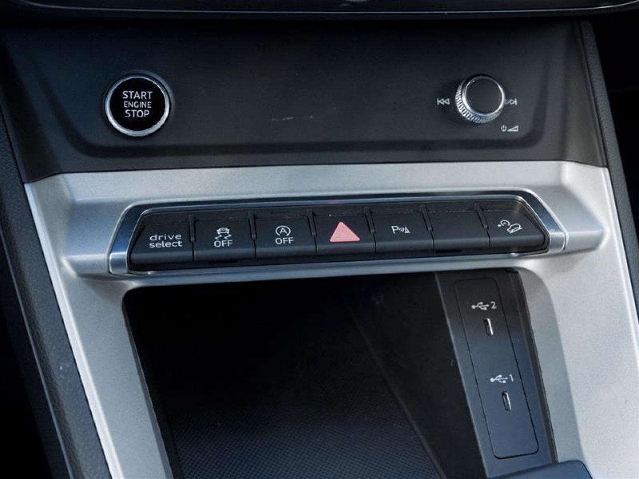 2023 Audi Q3 45 Komfort 4dr All-Wheel Drive quattro Sport Utility Photo