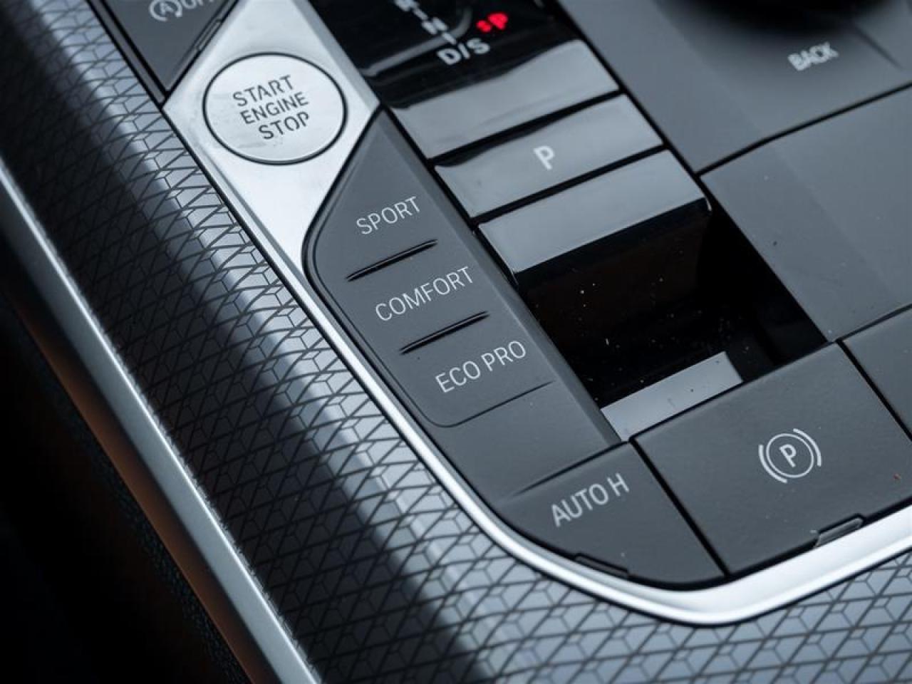 2026 BMW M340 i xDrive 4dr All-Wheel Drive Sedan Photo