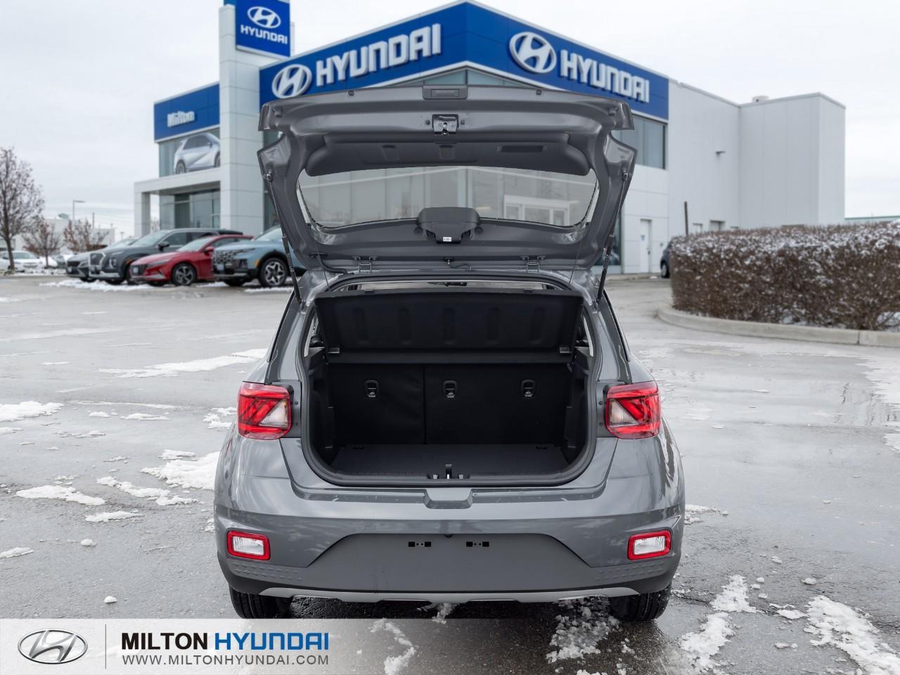 2026 Hyundai Venue Essential 4dr Front-Wheel Drive Photo