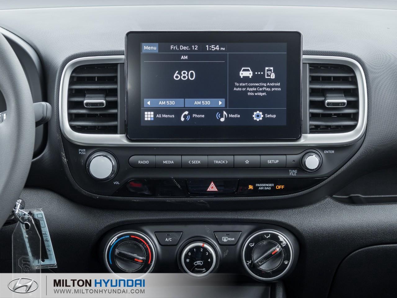 2026 Hyundai Venue Essential 4dr Front-Wheel Drive Photo