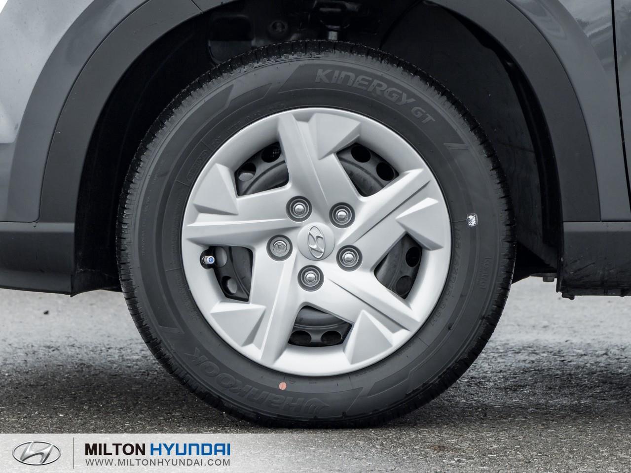 2026 Hyundai Venue Essential 4dr Front-Wheel Drive Photo