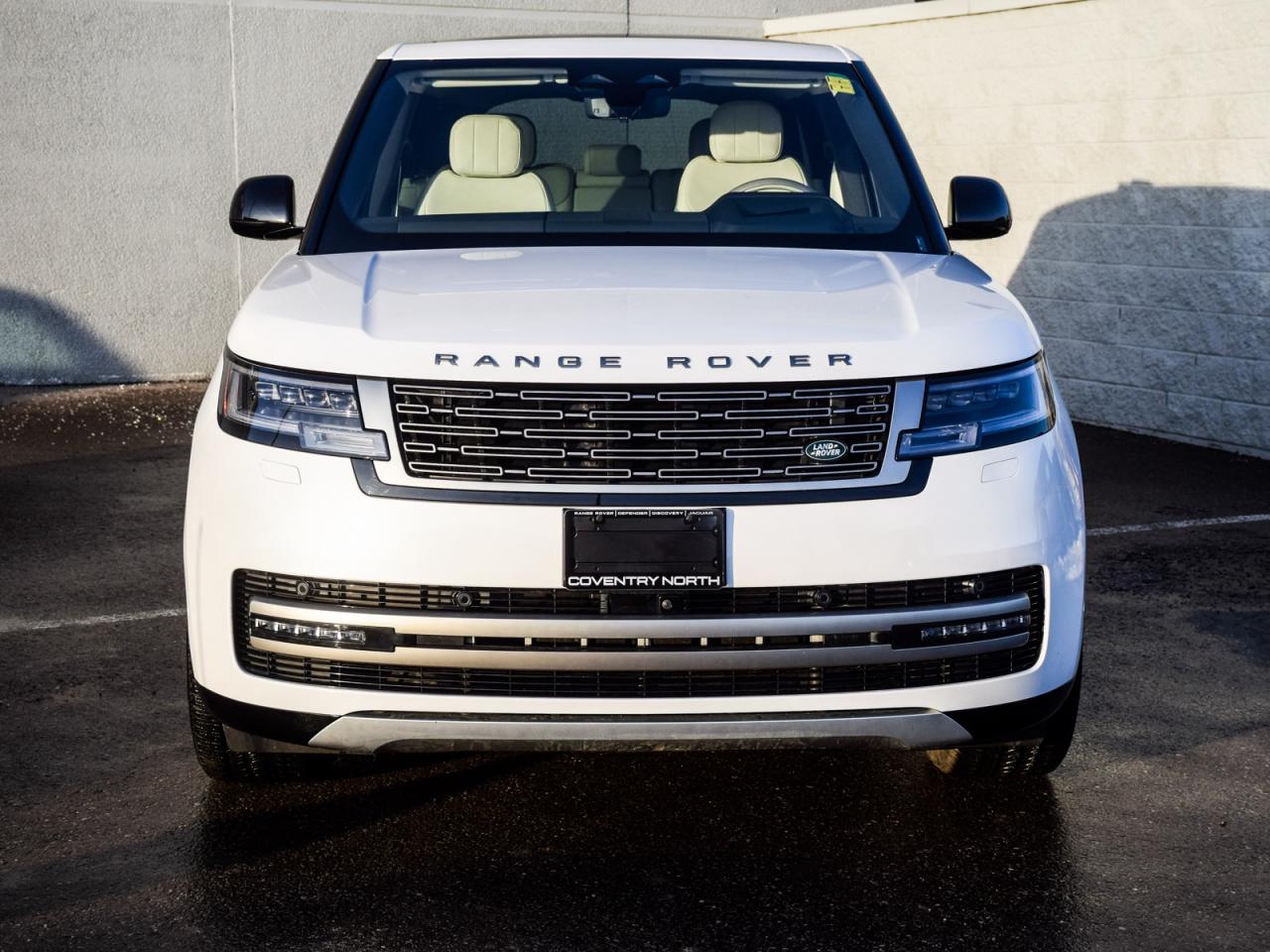 2025 Land Rover Range Rover NO LUX TAX RARE V6 WHITE ON PERLINO 23's LOW KM Photo