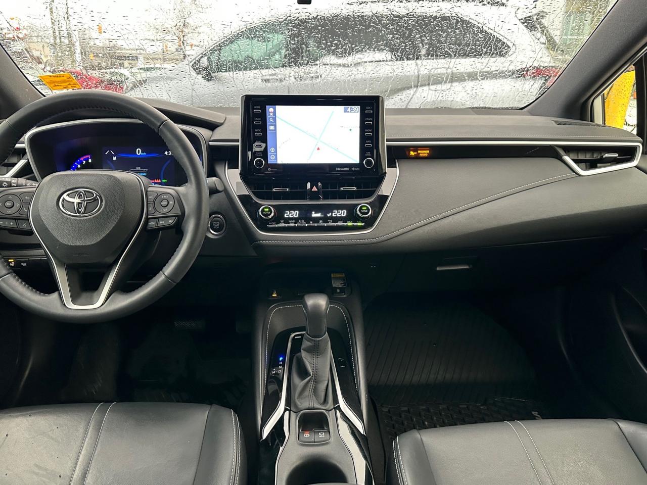 2020 Toyota Corolla Hatchback Base 5dr Photo