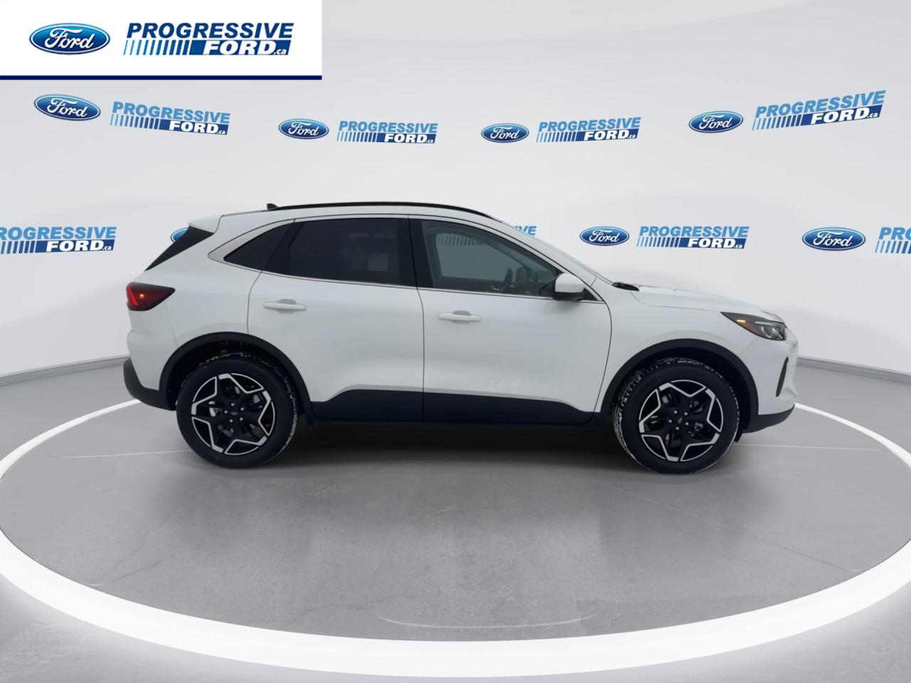 2026 Ford Escape Platinum 4dr All-Wheel Drive Photo