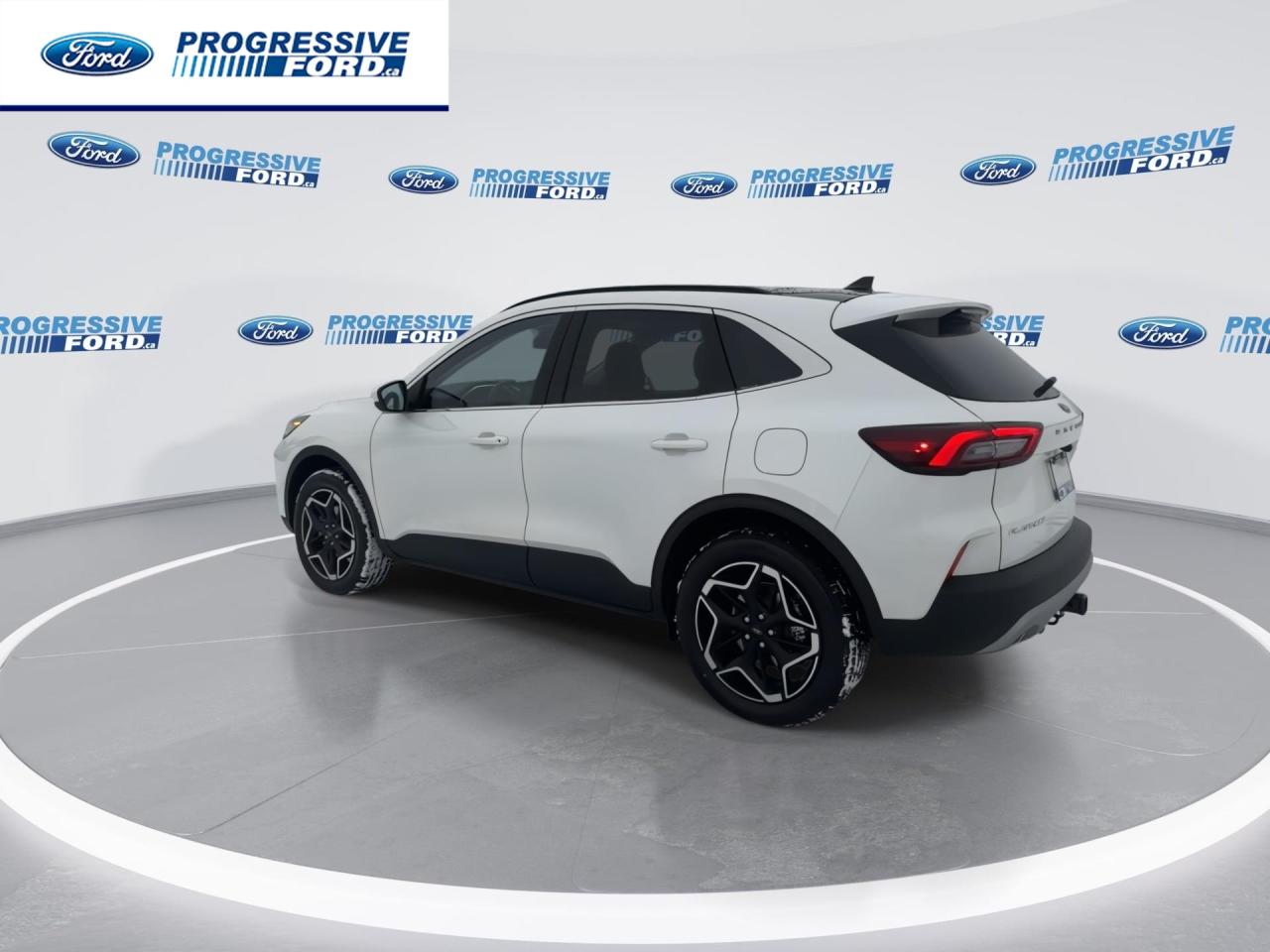 2026 Ford Escape Platinum 4dr All-Wheel Drive Photo