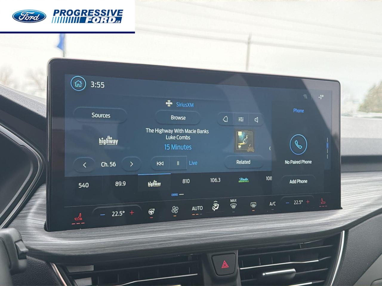 2026 Ford Escape Platinum 4dr All-Wheel Drive Photo