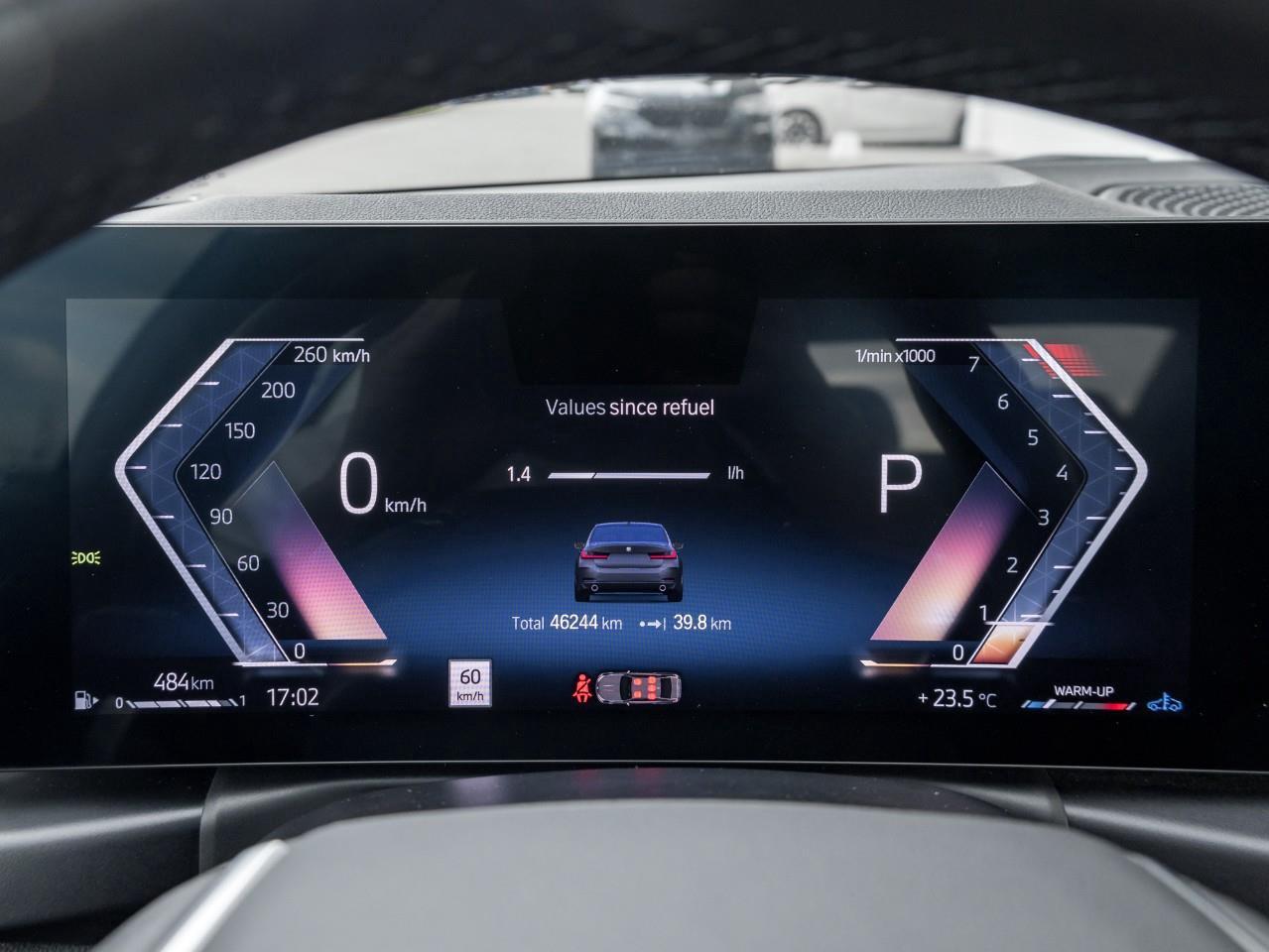 2024 BMW 330 i xDrive 4dr All-Wheel Drive Sedan Photo