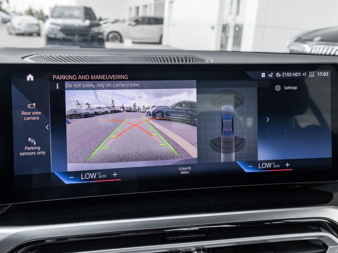 2024 BMW 330 i xDrive 4dr All-Wheel Drive Sedan Photo