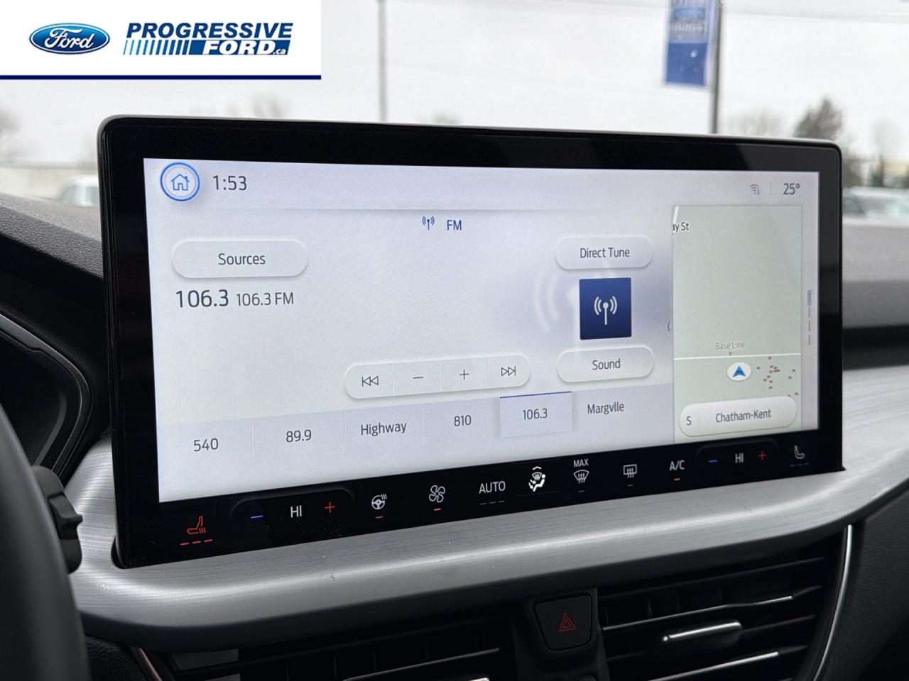 2023 Ford Escape Platinum 4dr All-Wheel Drive Photo