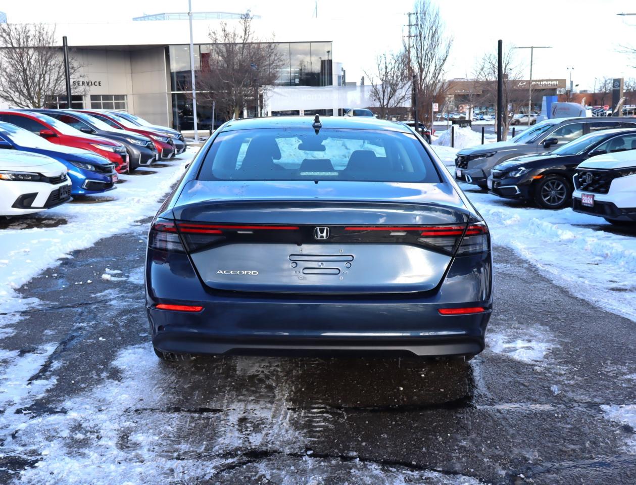 2023 Honda Accord EX 4DR SEDAN Photo3