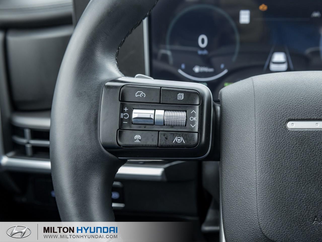 2024 Hyundai Santa Fe HEV Preferred w/Trend Package 4dr All-Wheel Drive Photo