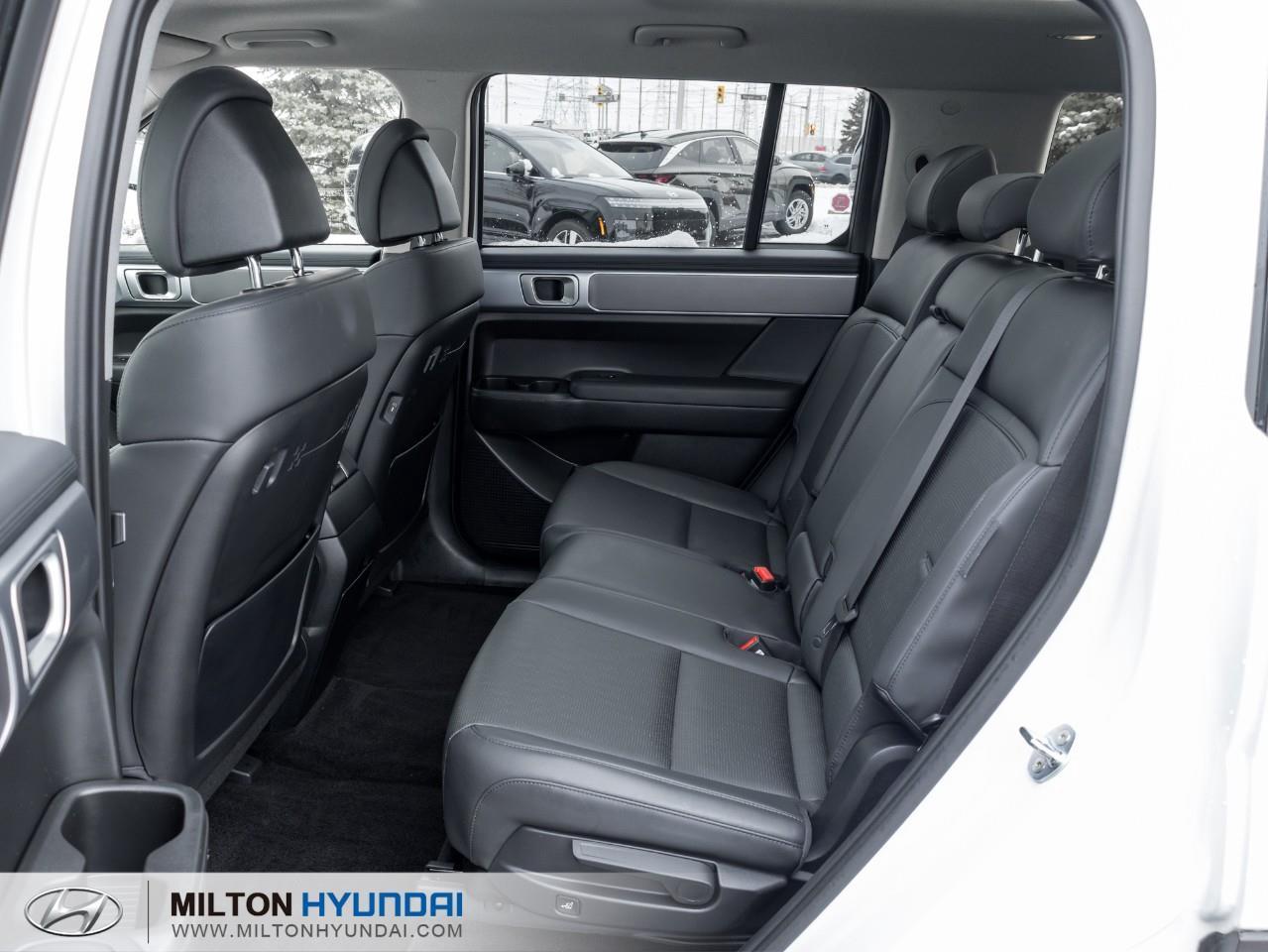 2024 Hyundai Santa Fe HEV Preferred w/Trend Package 4dr All-Wheel Drive Photo