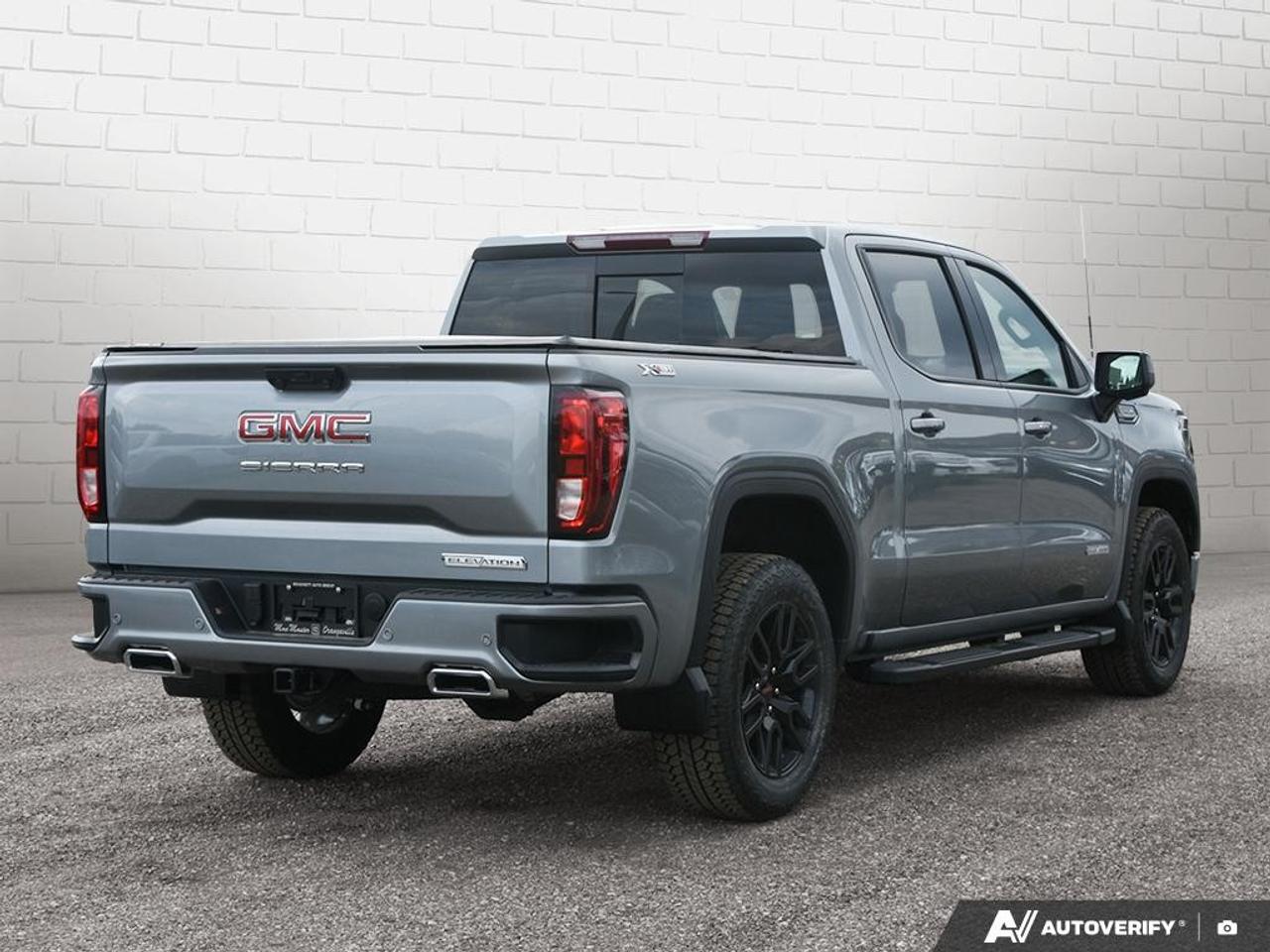 2026 GMC Sierra 1500 Crew Cab Short Box 4-Wheel Drive Elevation Photo4