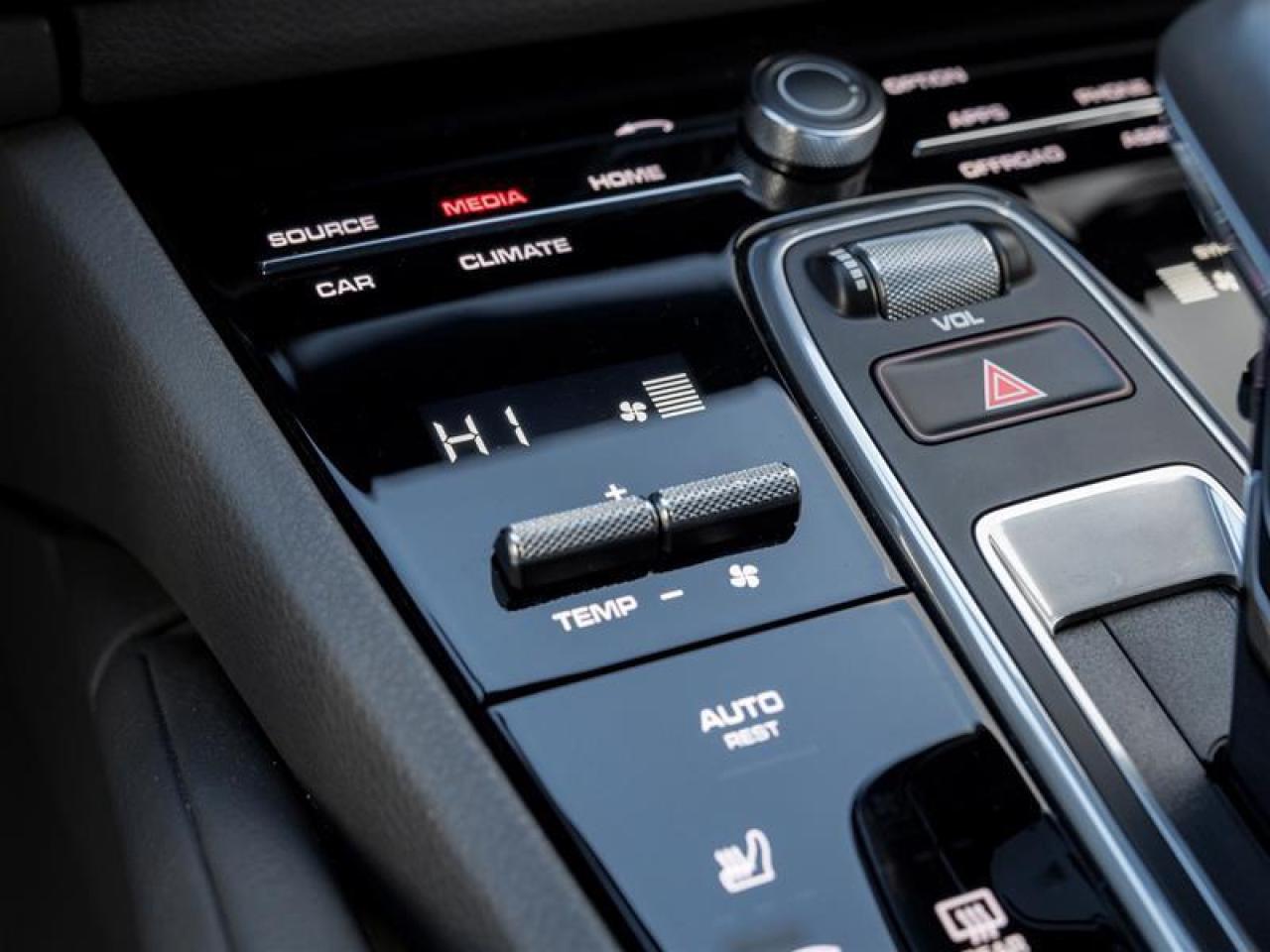 2022 Porsche Cayenne Coupe S 4dr All-Wheel Drive Photo