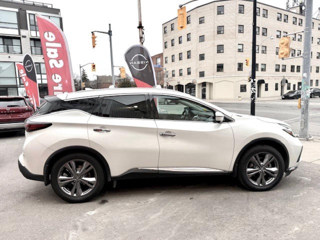 2022 Nissan Murano PLATINUM, BOSE, LEATHER, PANO ROOF, NAVI, 20" ALLO Photo3