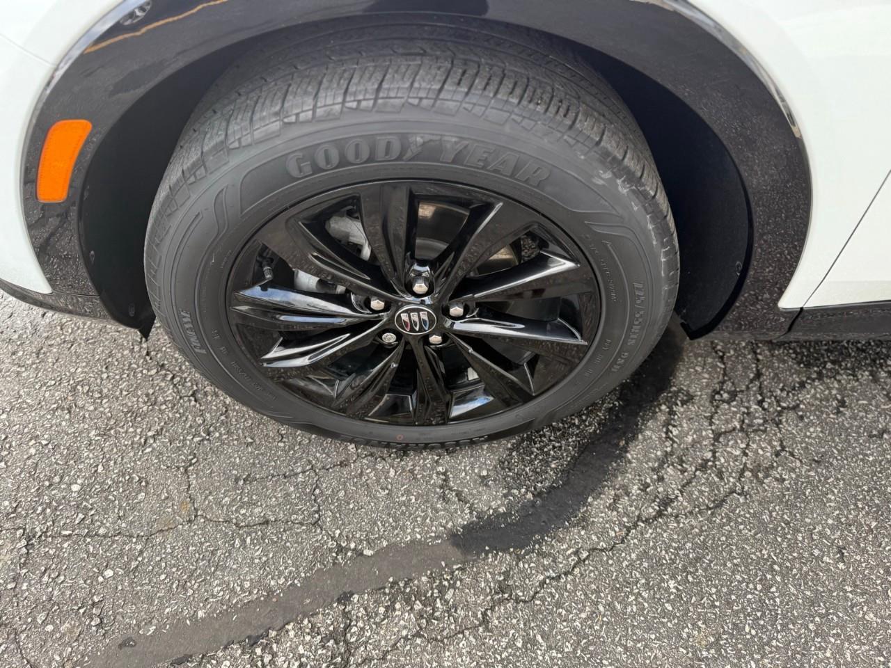 2024 Buick Envista Sport Touring 4dr Front-Wheel Drive Photo