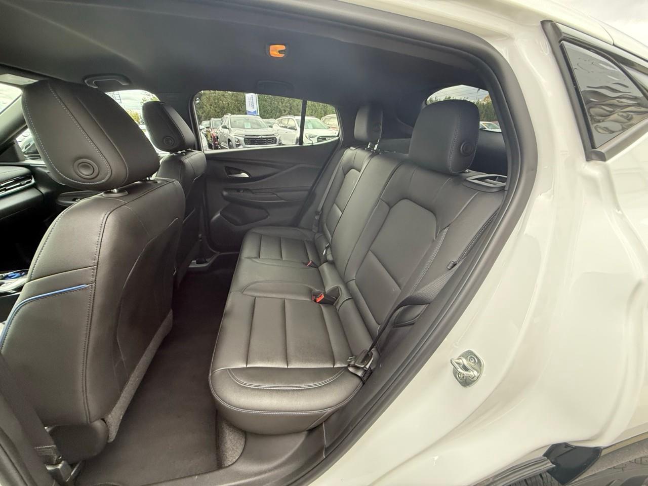 2024 Buick Envista Sport Touring 4dr Front-Wheel Drive Photo