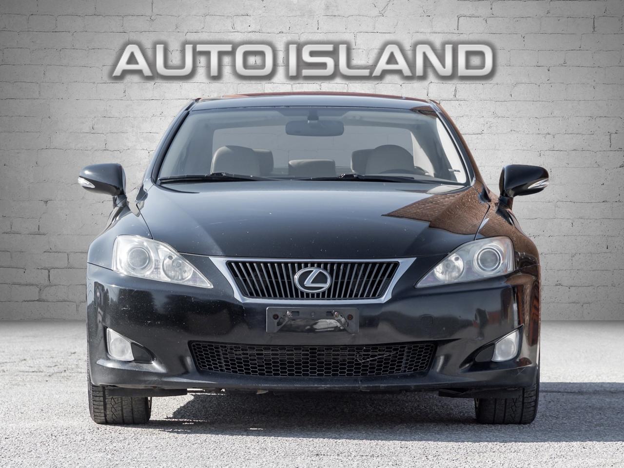 2009 Lexus IS RWD, LEATHER, SUNROOF Photo