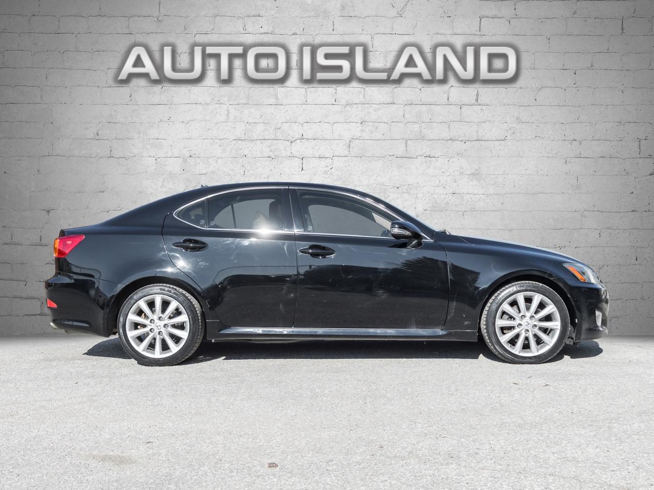 2009 Lexus IS RWD, LEATHER, SUNROOF Photo2