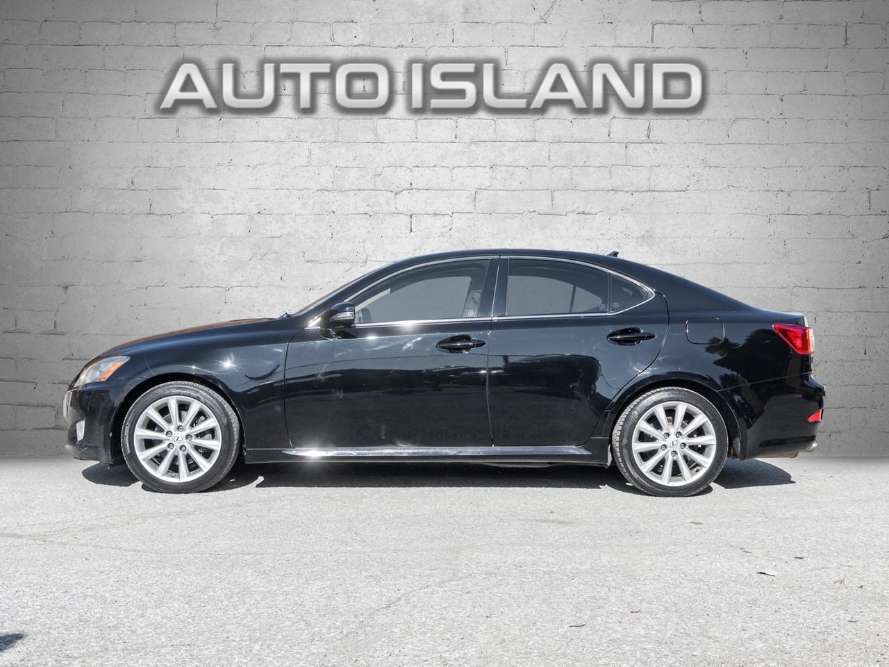 2009 Lexus IS RWD, LEATHER, SUNROOF Photo4