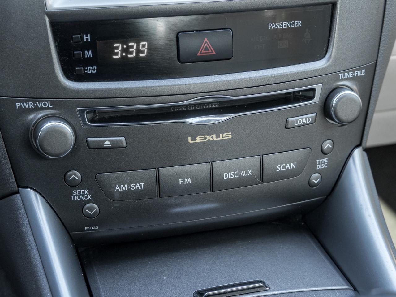 2009 Lexus IS RWD, LEATHER, SUNROOF Photo