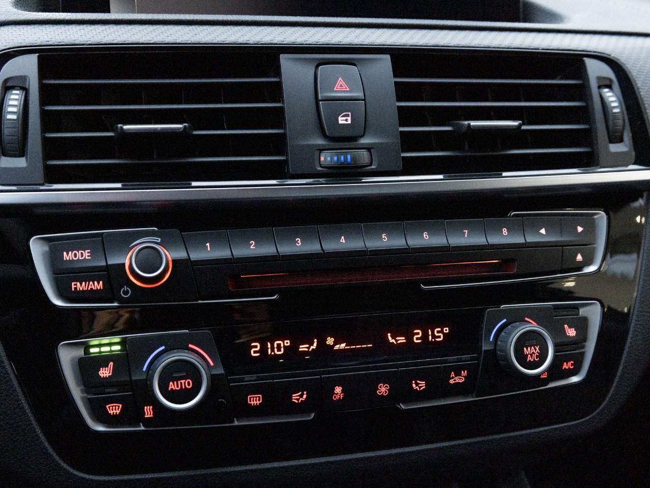 2018 BMW M2 Base 2dr Rear-Wheel Drive Coupe Photo