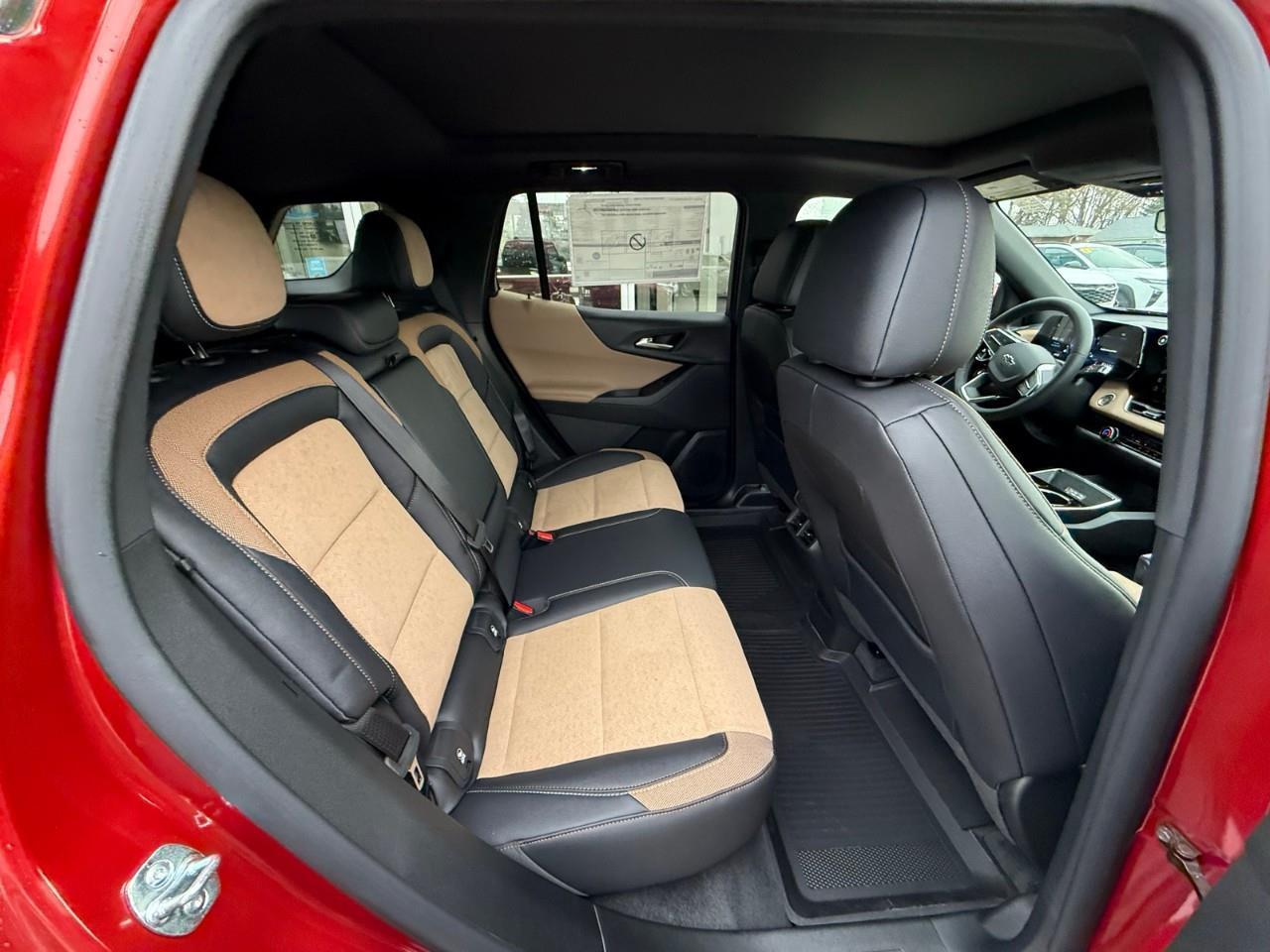 2026 Chevrolet Equinox ACTIV 4dr All-Wheel Drive Photo