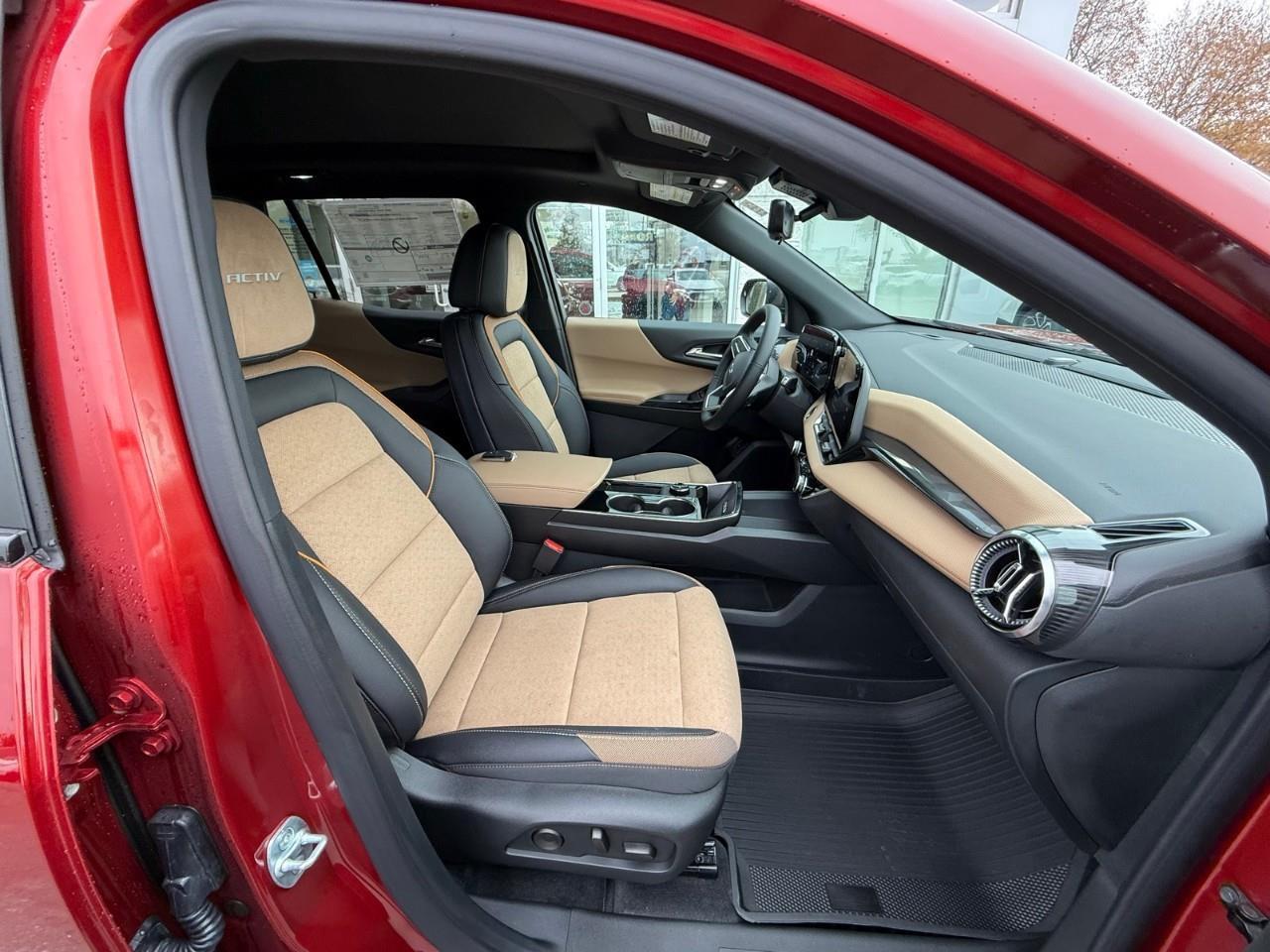 2026 Chevrolet Equinox ACTIV 4dr All-Wheel Drive Photo