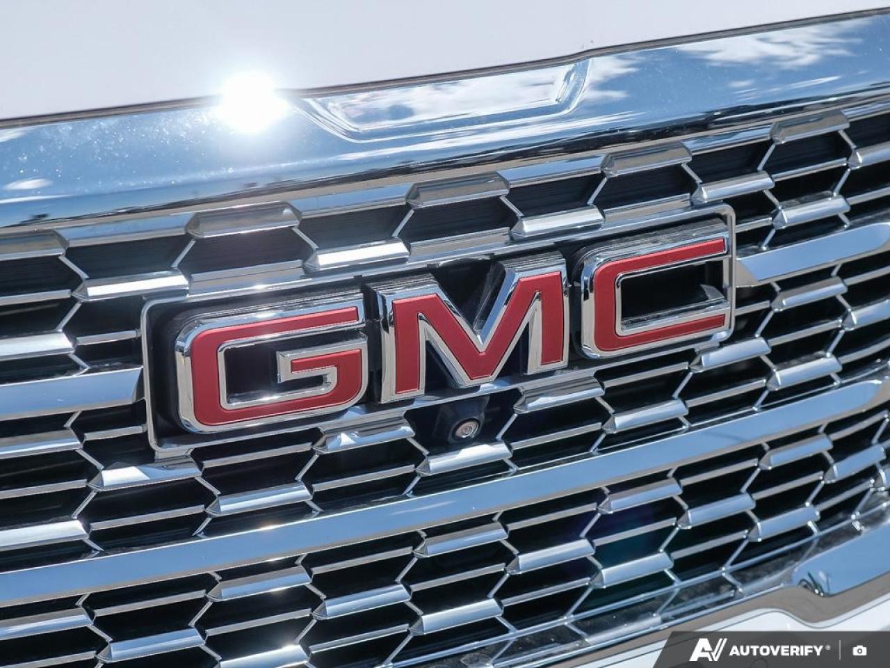 2023 GMC Terrain AWD Denali Photo