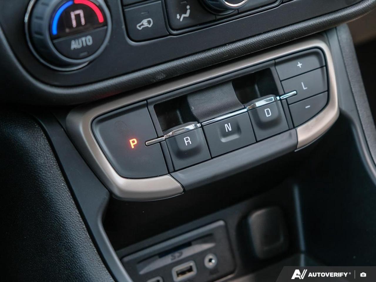 2023 GMC Terrain AWD Denali Photo