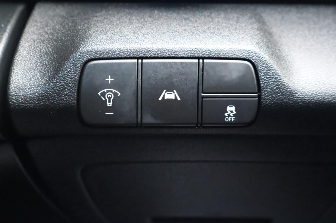 2021 Hyundai Elantra N Line 4dr Sedan Photo