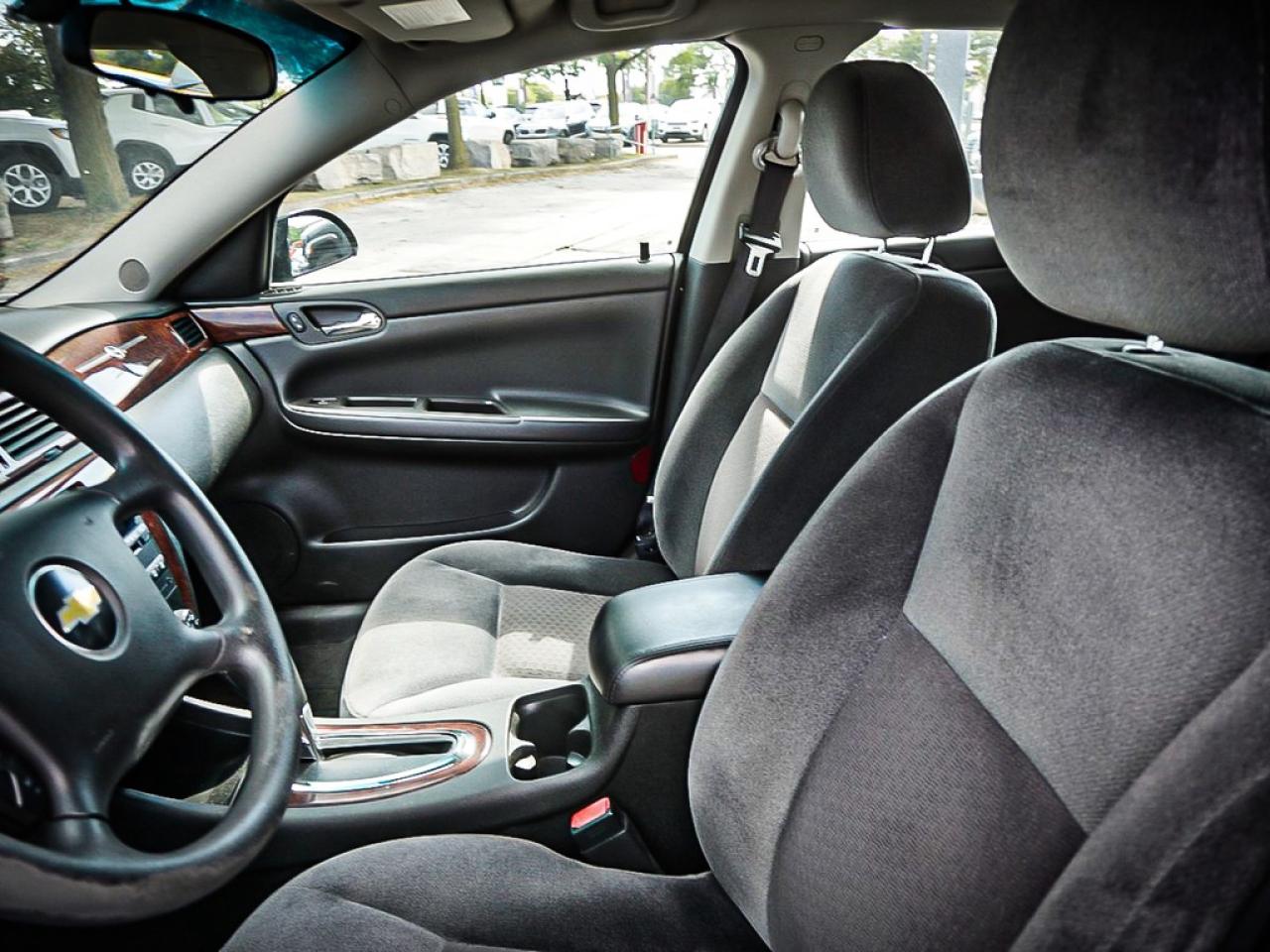 2011 Chevrolet Impala  Photo