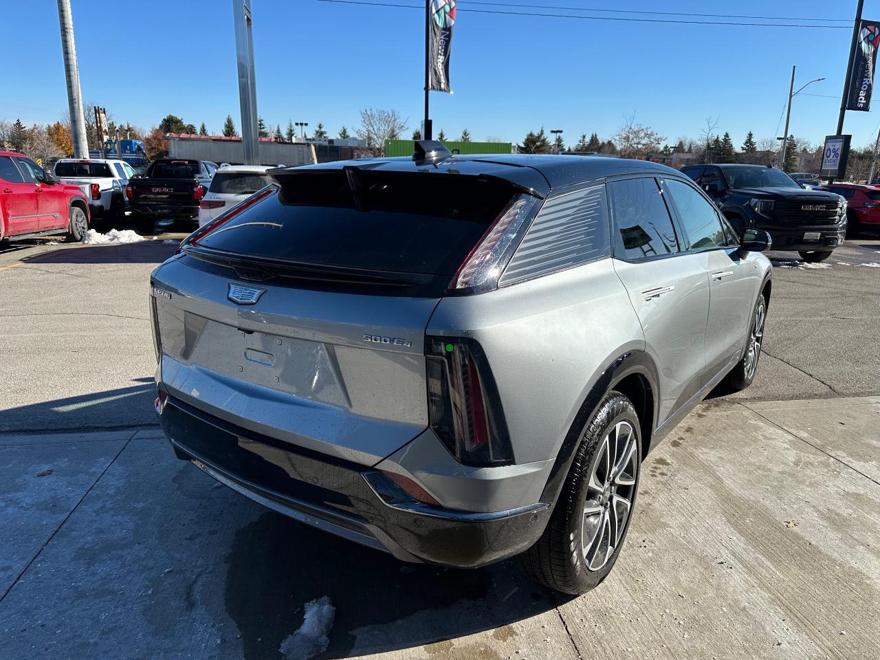 2026 Cadillac OPTIQ Sport 4dr Photo4