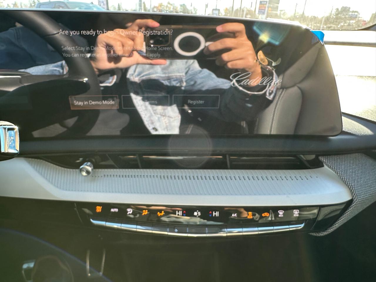 2026 Cadillac OPTIQ Sport 4dr Photo