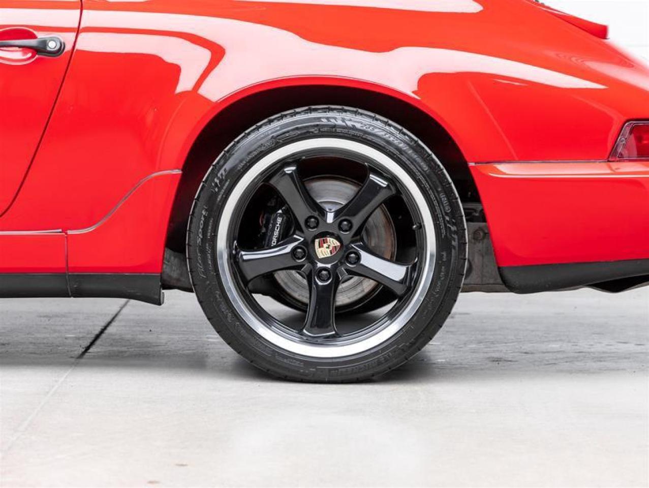 1994 Porsche 911  Photo