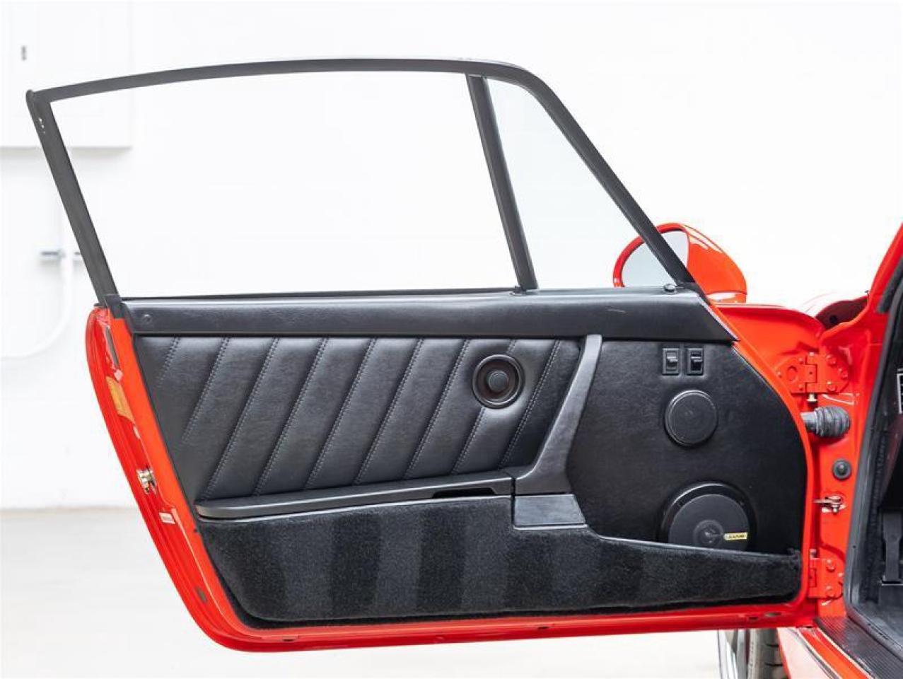 1994 Porsche 911  Photo