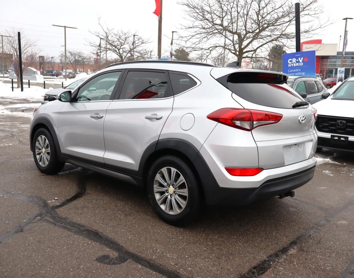 2016 Hyundai Tucson Luxury (A6) 4dr All-Wheel Drive Photo2