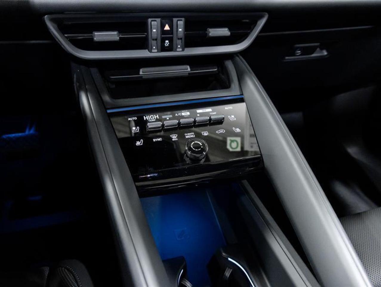 2025 Porsche Macan  Photo