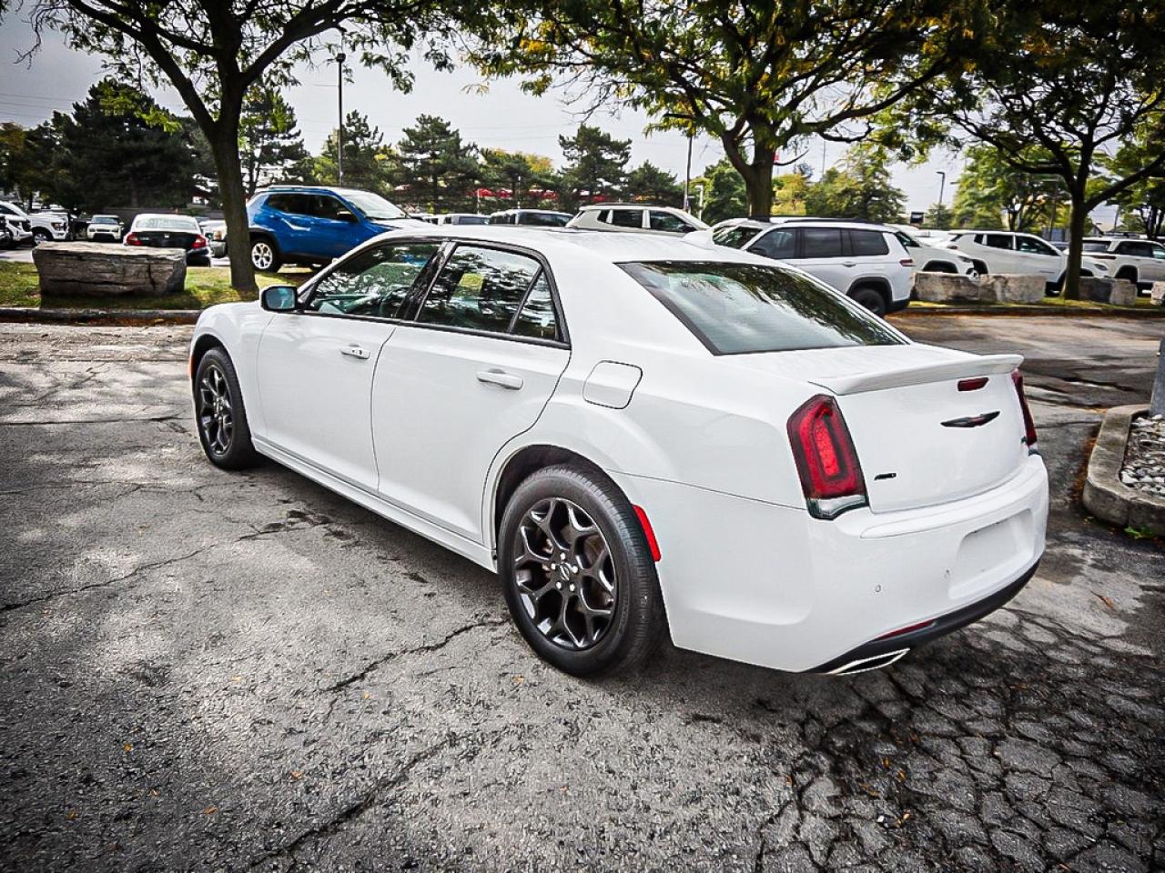 2023 Chrysler 300  Photo