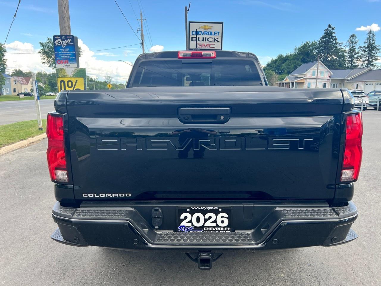 2026 Chevrolet Colorado Crew Cab Short Box 4-Wheel Drive Z71 Photo3