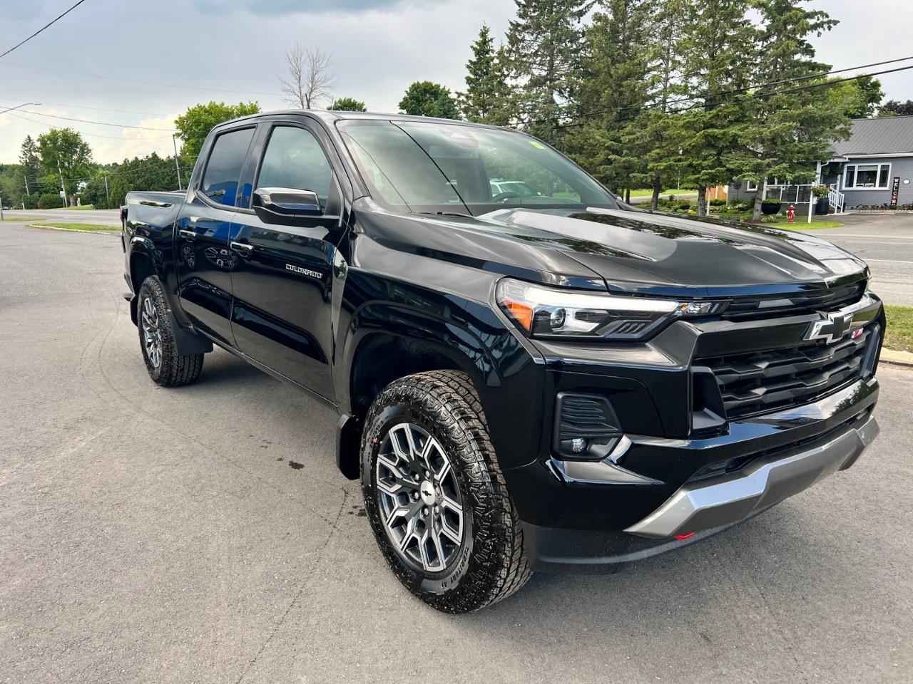 2026 Chevrolet Colorado Crew Cab Short Box 4-Wheel Drive Z71 Photo