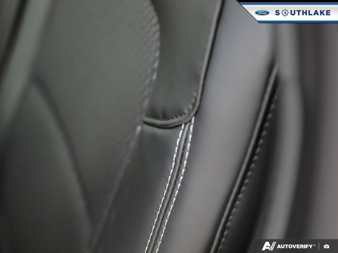 2026 Ford Escape PHEV 4dr Front-Wheel Drive Photo