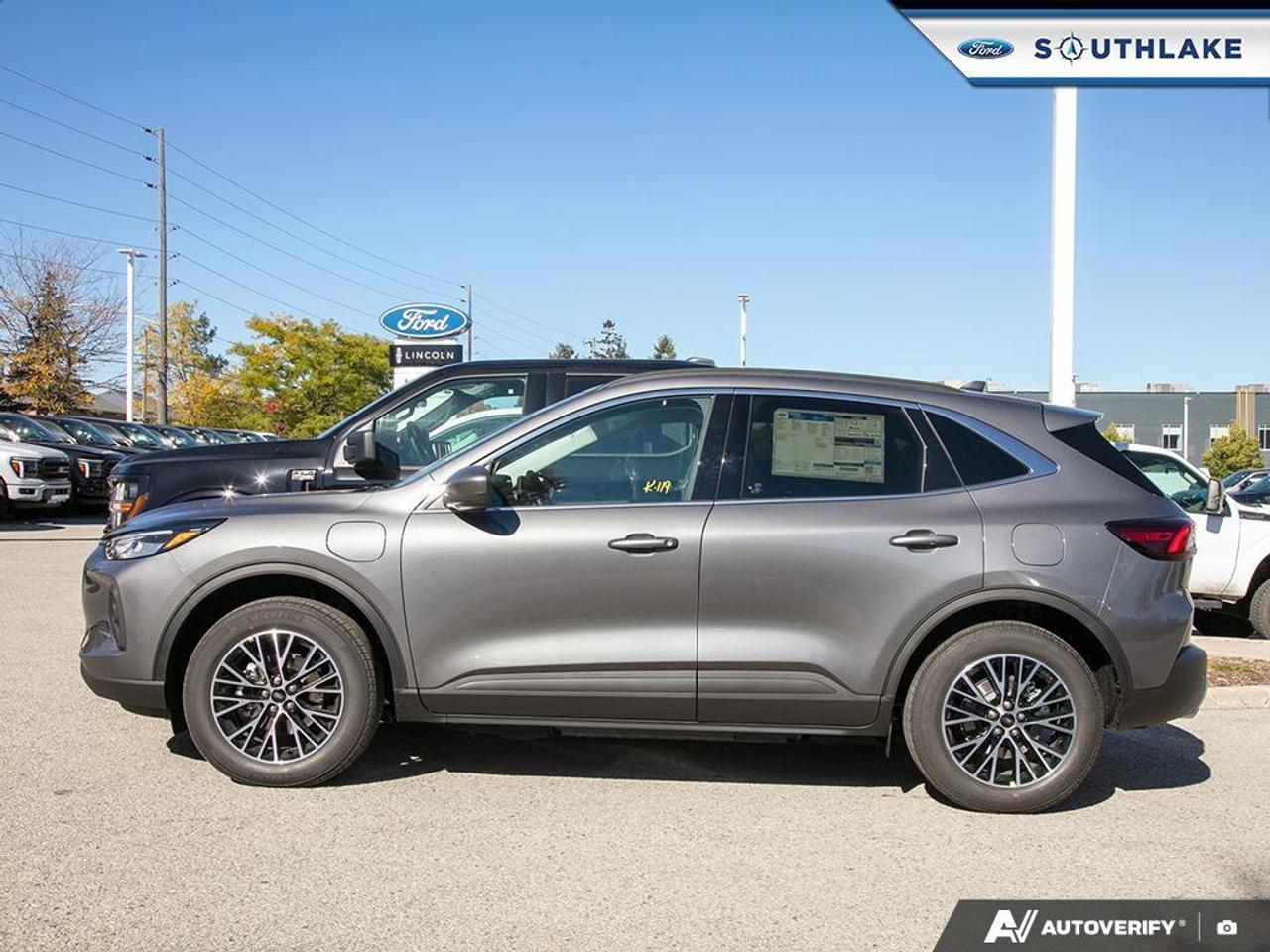 2026 Ford Escape PHEV 4dr Front-Wheel Drive Photo